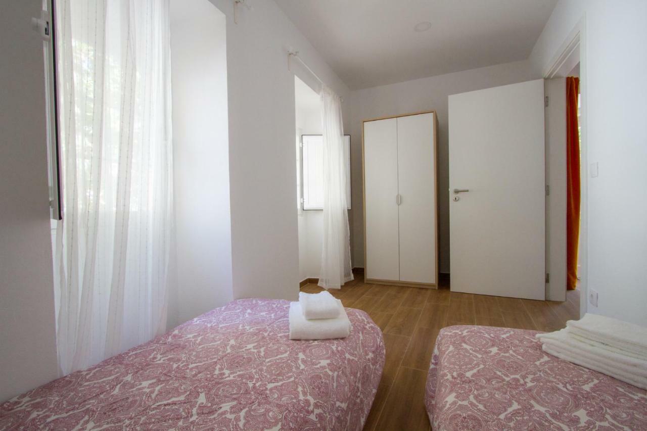 Casa Dos Avos Apartment อาเซย์เตา ภายนอก รูปภาพ